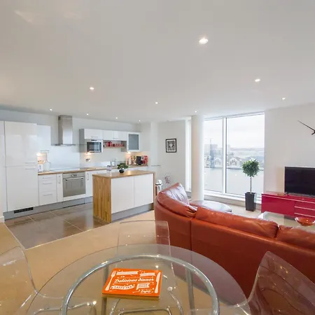 London Excel Stays - Three Bed Serviced Apartment Exterior photo